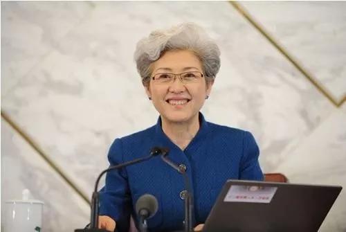 笔记｜傅莹：我是如何“炼”成新闻发言人的