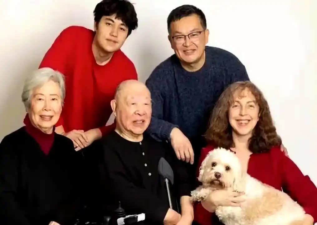 许倬云家庭氛围_许倬云家庭幸福秘诀_许为平全家照片