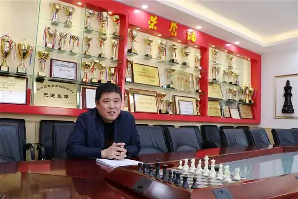 国际象棋大师_北京市大兴区第九小学 国际象棋特色学校 高雅中国人