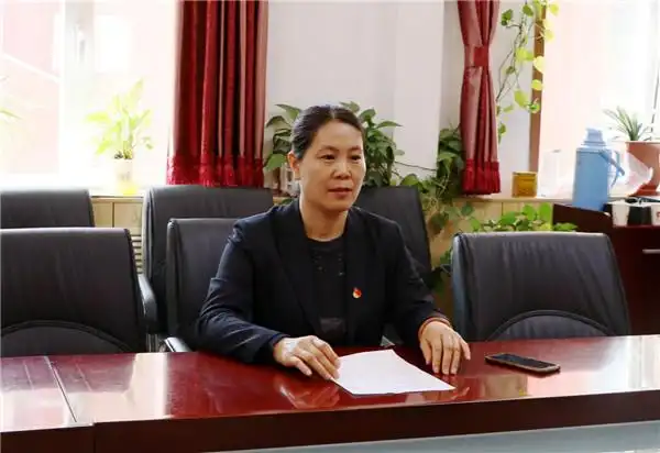 北京市大兴区第九小学 国际象棋特色学校 高雅中国人_国际象棋大师