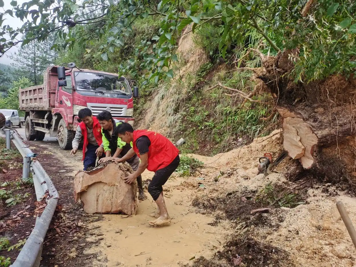 贵州省雷山县永乐镇强降雨防汛_雷山洪水_雷山县永乐镇防汛救灾经验