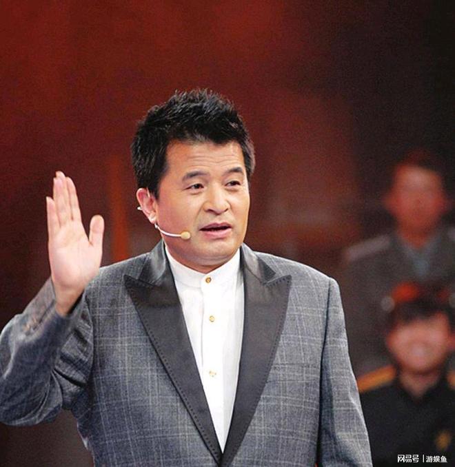毕福剑近况_毕福剑饭局视频下载_毕福剑参加慈善活动