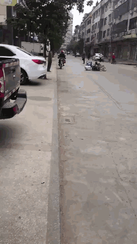 年底碰瓷党作案手法_钦州碰瓷事件分析_手机碰瓷党