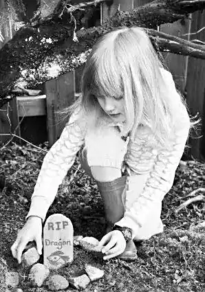 中国孩子缺乏死亡教育_清明节最近新闻100字_中小学死亡教育