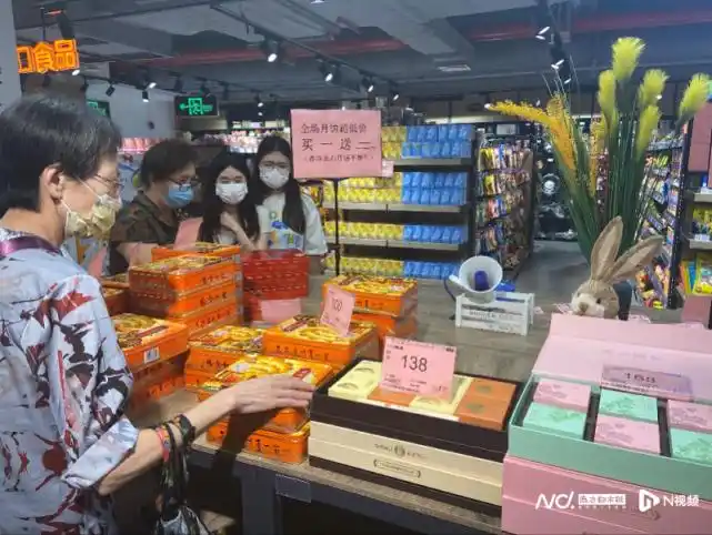 中秋过后，卖不完的月饼都去哪了？难道真的冷冻一年再售卖？