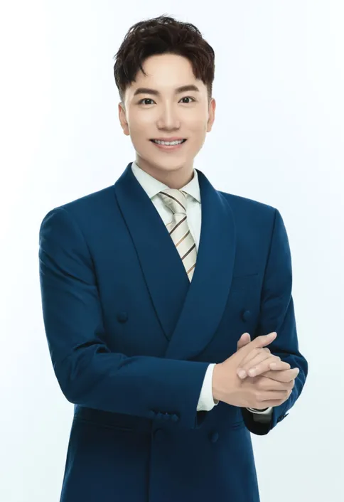 宁夏广播电视台主持人_辽宁新闻主持人朱彤_宁夏卫视频道主持人