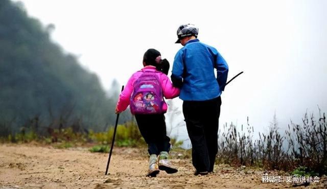 周月华 感动中国2012年度人物 赤脚医生_最美乡村医师周月华