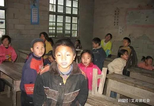 最美乡村医师周月华_周月华 感动中国2012年度人物 赤脚医生