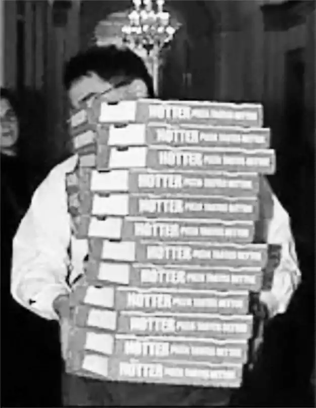 披萨晴雨表_美防长谈披萨指数:想故意下单扰乱_华盛顿披萨指数