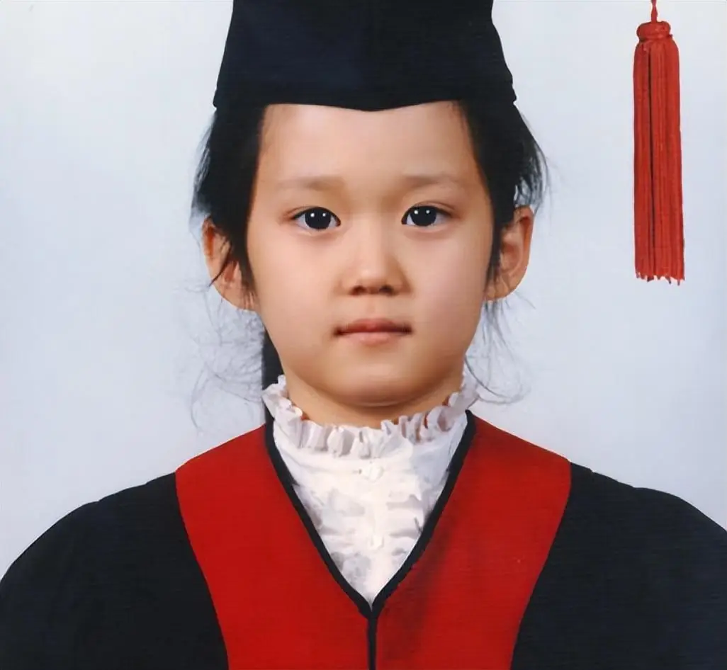 张娜拉 中国发展经历_张娜拉 舆论事件回顾_张娜拉韩服图片