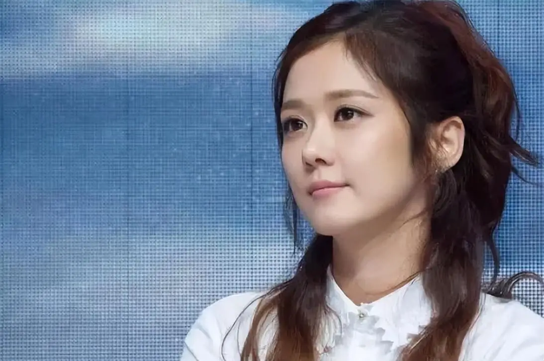 张娜拉 中国发展经历_张娜拉 舆论事件回顾_张娜拉韩服图片