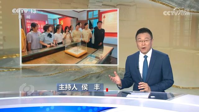 cctv13新闻男主播_候丰CCTV13首秀_候丰新闻1+1节目