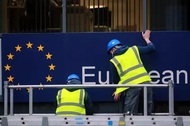 欧盟英国贸易合作协定_英国脱欧新起点_英国脱欧新闻一句话