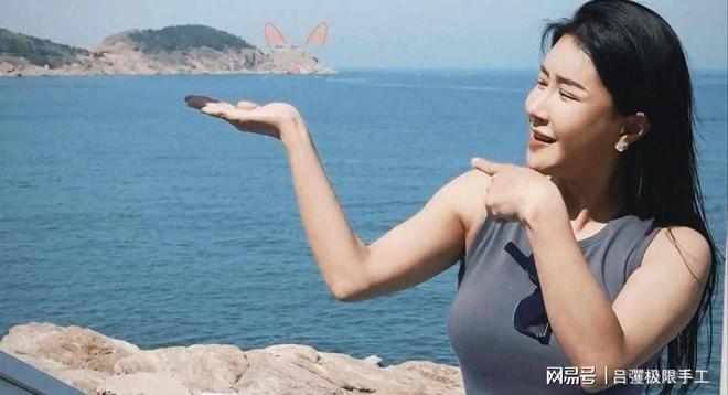 张暖雅全婐照片图bt_张暖雅爆出大尺度照片事件_张暖雅香港出道经历