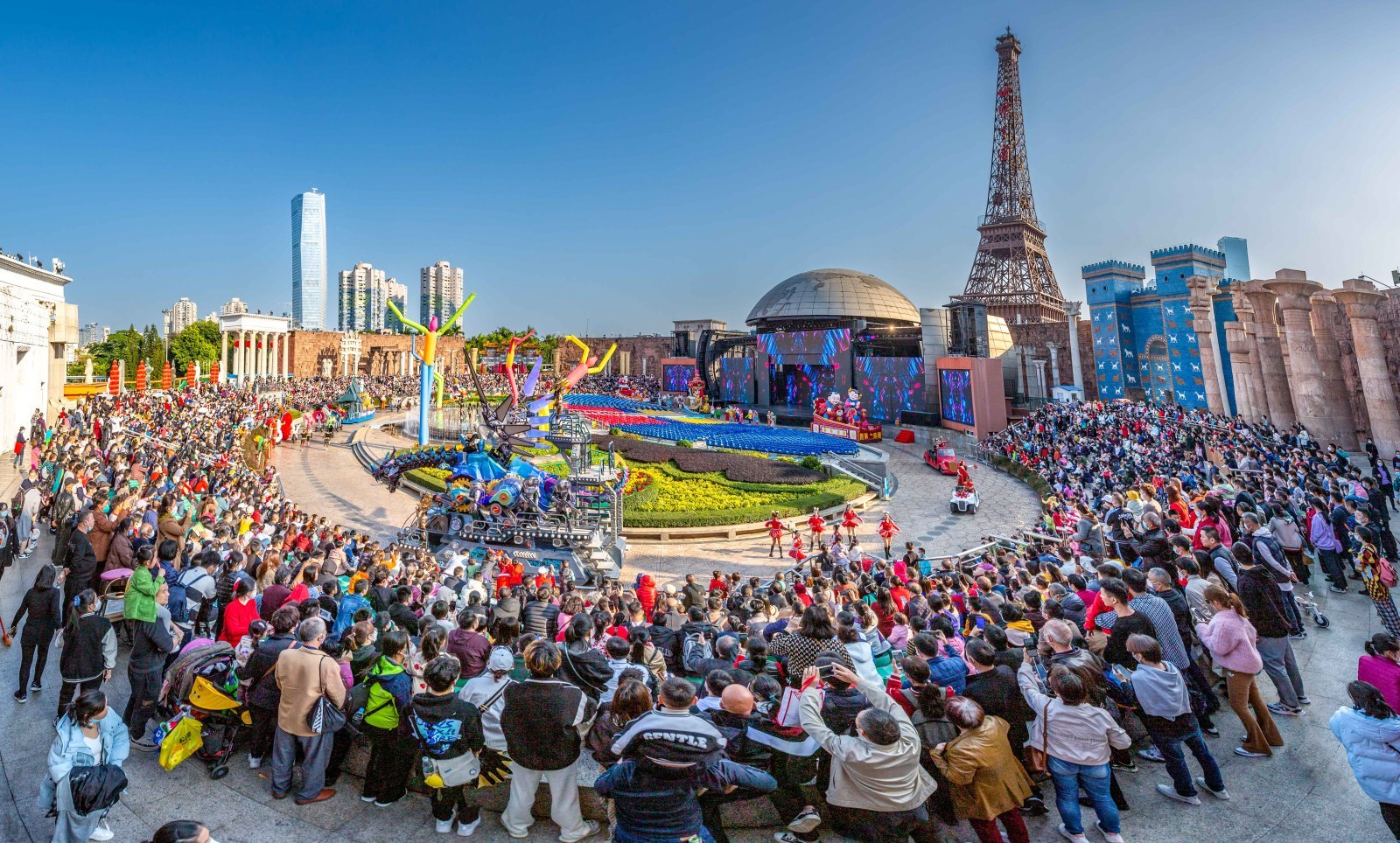 深圳华侨城中国旅行社官网_华侨城景区游客增长_春节国内旅游市场复苏