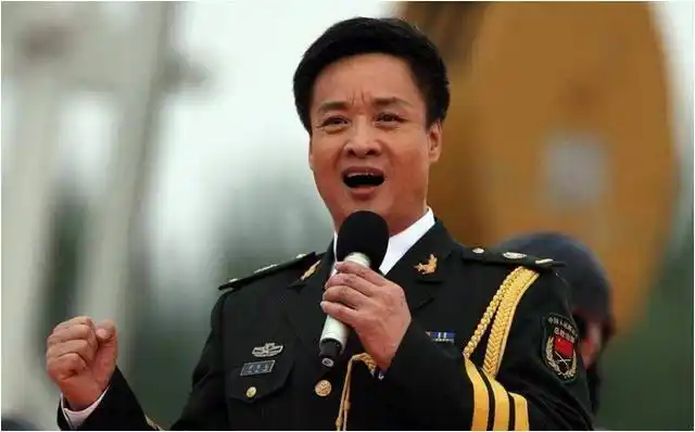 阎维文 传记 军旅歌手 人生经历_阎维文 母亲 歌曲 德艺双馨_阎维文简历 千金