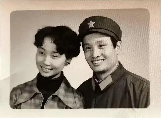 阎维文 传记 军旅歌手 人生经历_阎维文简历 千金_阎维文 母亲 歌曲 德艺双馨