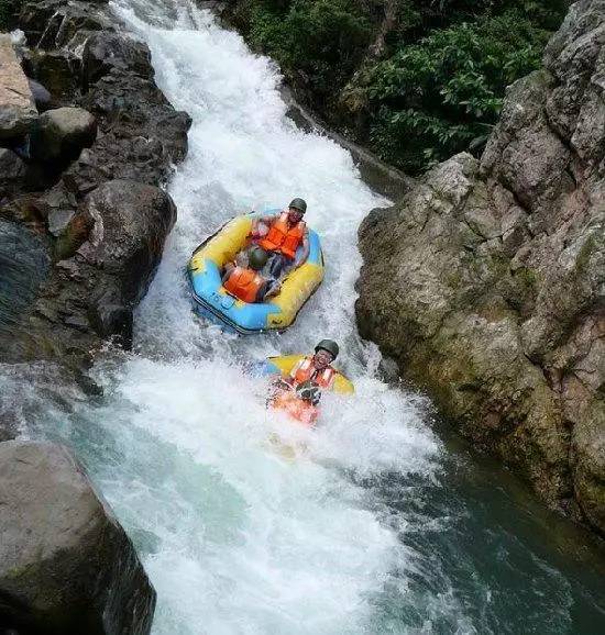 河北漂流圣地_驼梁漂流_河北什么地方有网漂卖