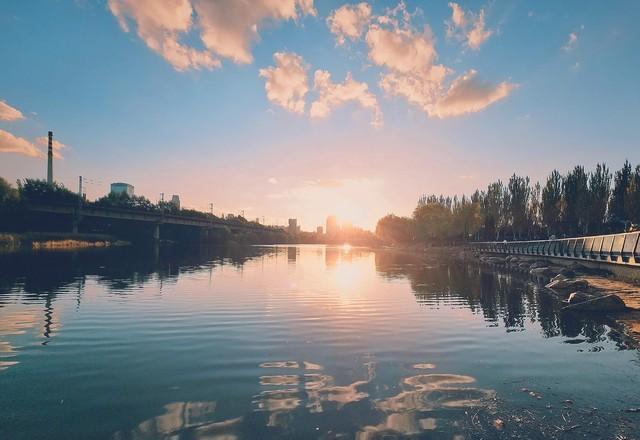 情绪稳定器财务影响_家庭理财官方网站栏_家庭情绪理财