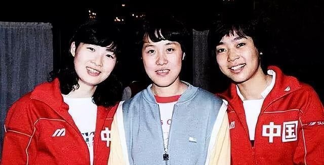 女排梁艳女儿_女排五冠王梁艳_退役经商亿万富婆梁艳