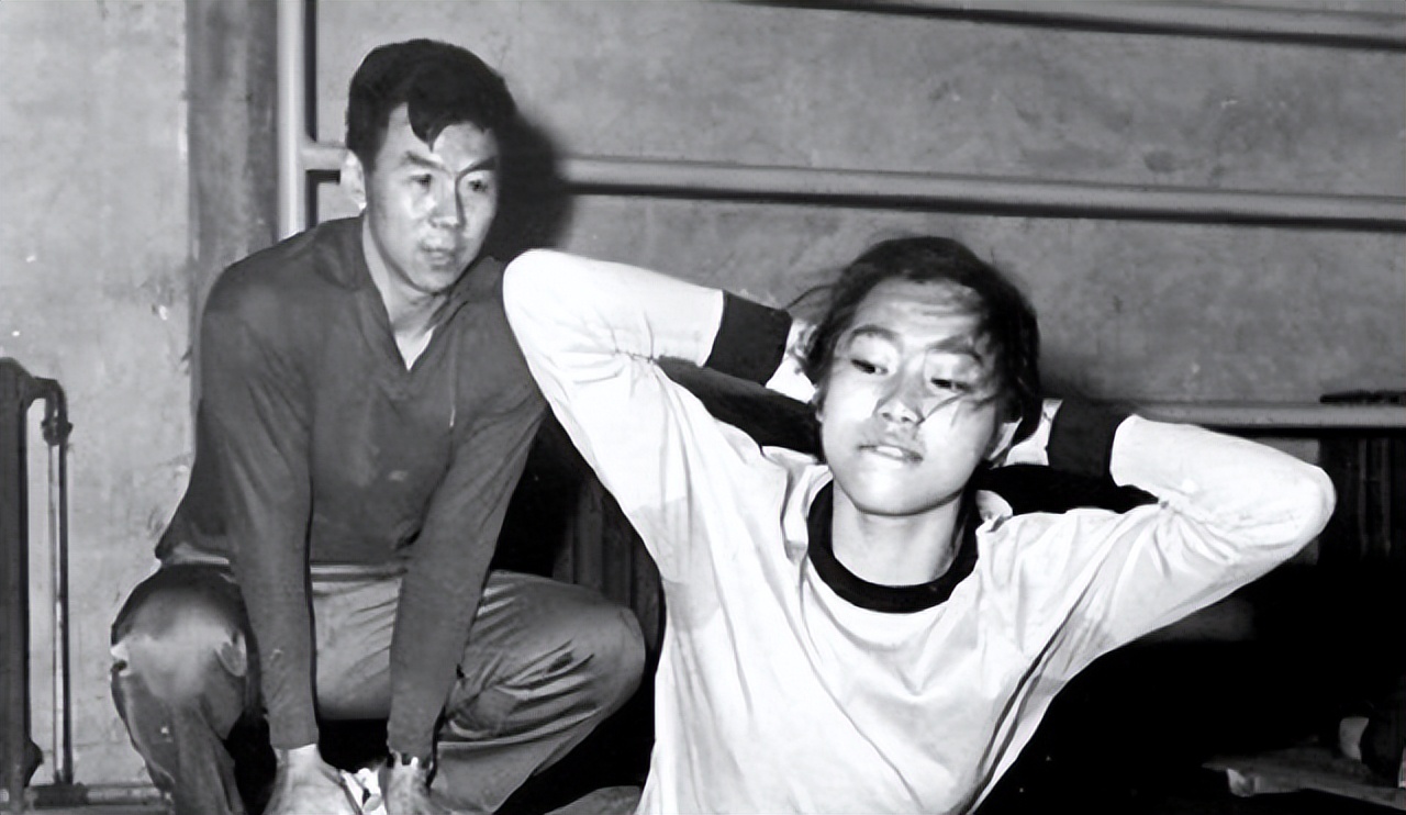 女排梁艳女儿_梁艳 排球生涯 中国女排 五连冠