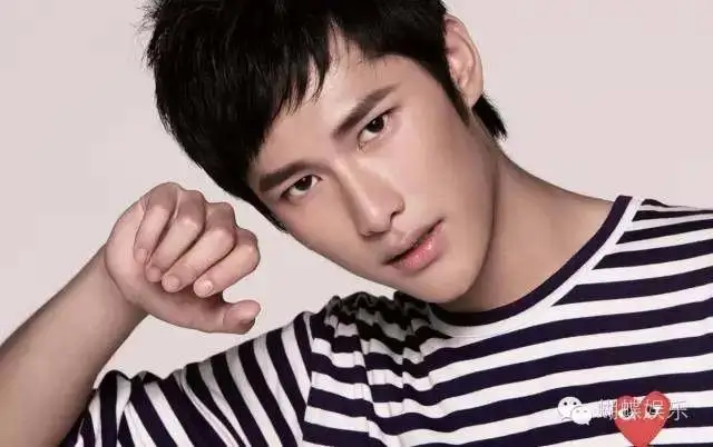 成也郭敬明败也郭敬明 朱梓骁被封杀原因竟是这样！