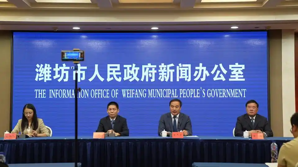 潍坊一中建校110周年高质量发展大会_山东省潍坊一中校服_潍坊一中首届校友节活动