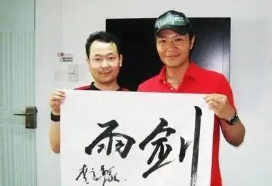 李李宗翰微博_李宗翰整容质疑_李宗翰打玻尿酸