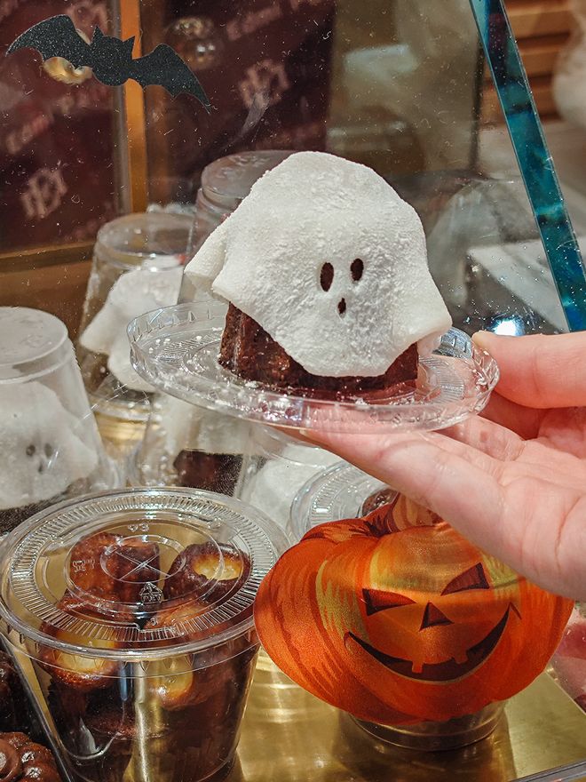 上海万圣节City Walk打卡攻略_愚园路万圣节主题店推荐_上海鬼屋