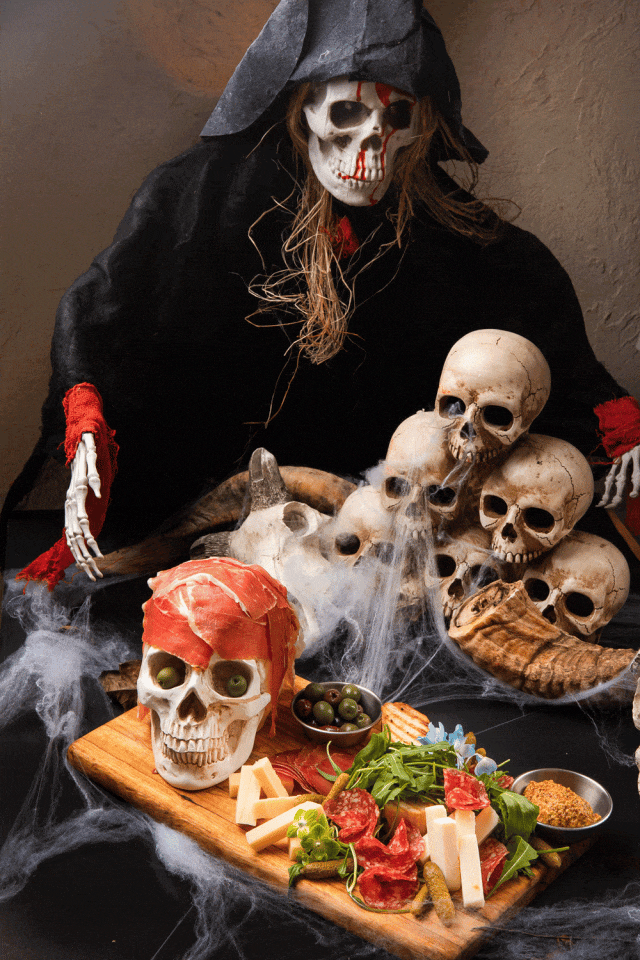 愚园路万圣节主题店推荐_上海万圣节City Walk打卡攻略_上海鬼屋