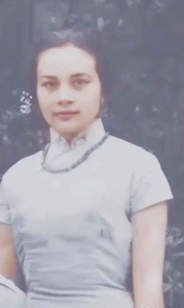 俞扬蒋孝章_蒋孝章 蒋经国 女儿奴