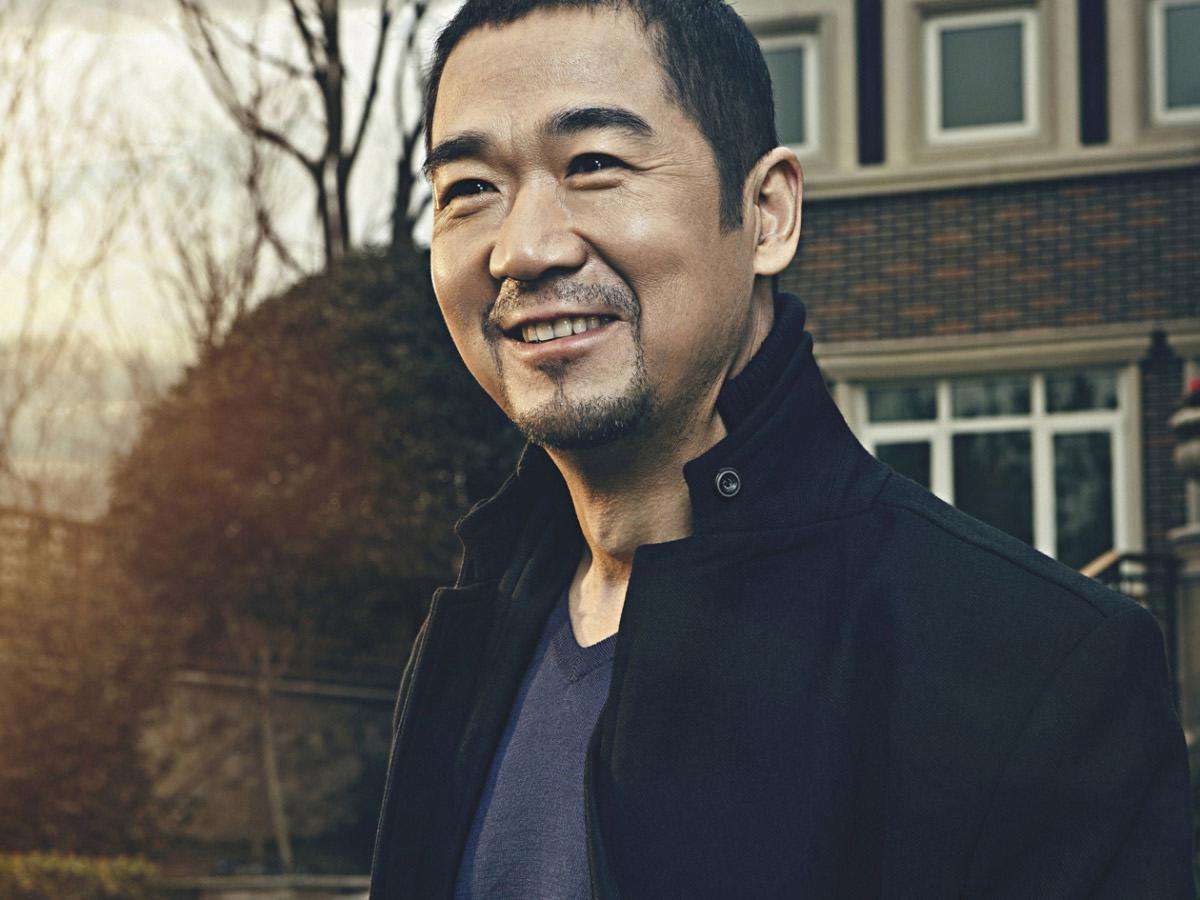 演员张国立前妻_张国立与邓婕婚姻故事_张国立老婆罗秀春