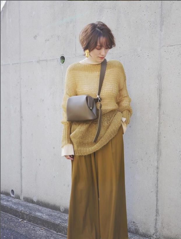 40岁以上女性穿搭_46岁女人穿衣服_自然减龄造型