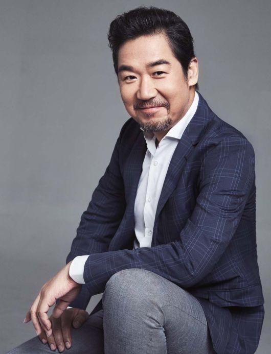 为了邓婕，张国立“抛弃糟糠之妻”罗秀春，如今与前妻依旧是亲人