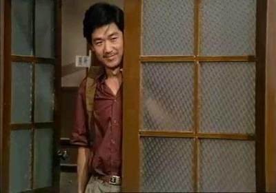 张国立前妻罗秀春_张国立与邓婕婚姻经历_演员张国立前妻