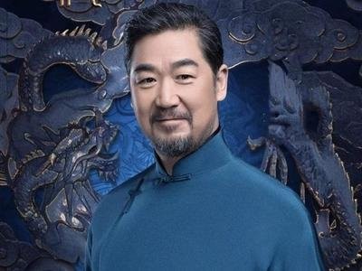 张国立前妻罗秀春_演员张国立前妻_张国立与邓婕婚姻经历