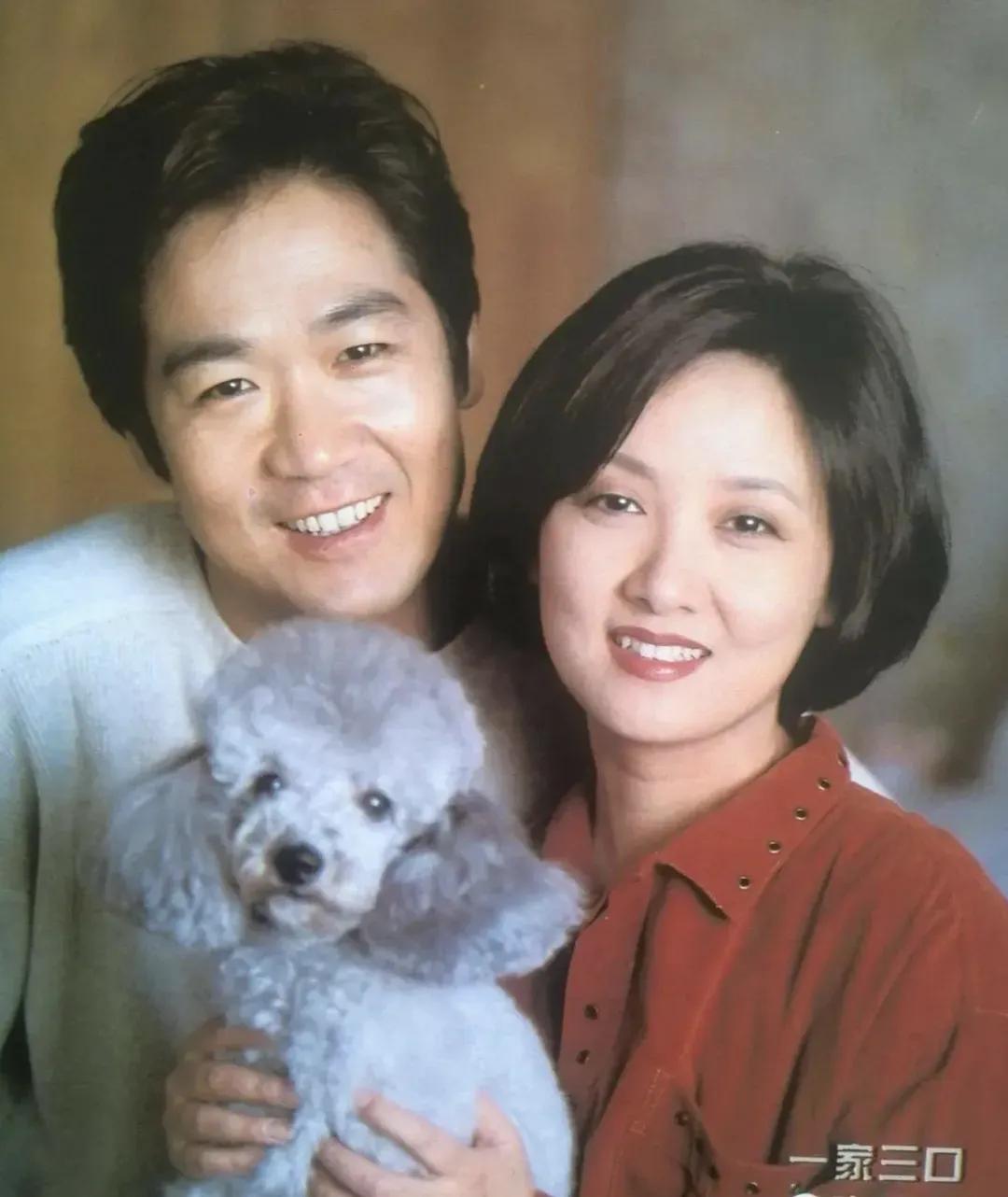 演员张国立前妻_邓婕张国立一生未育值得吗_邓婕张国立感情经历回顾