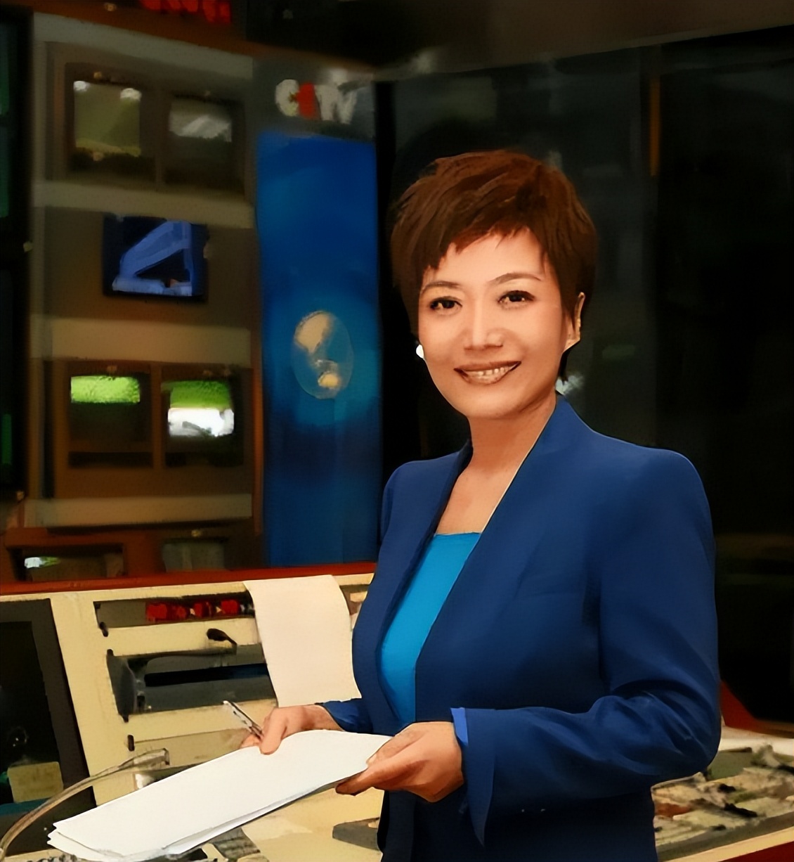 贺红梅消失荧幕原因_央视主持人贺红梅_央视cctv13 女主持人