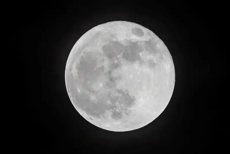 十九年来最迟的中秋节，今年十五的月亮十六圆