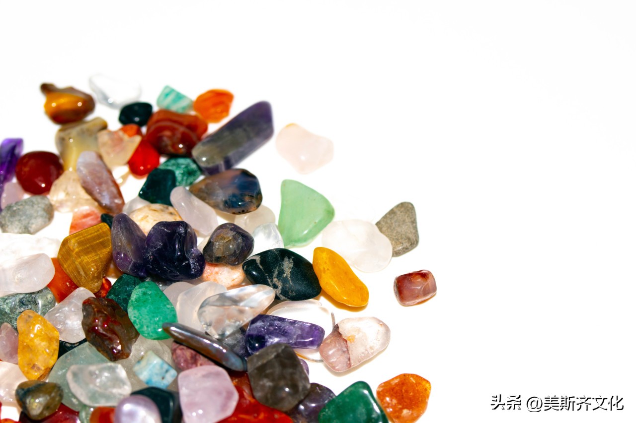 漩涡水晶有什么用_水晶的疗愈效果_水晶的物理性质