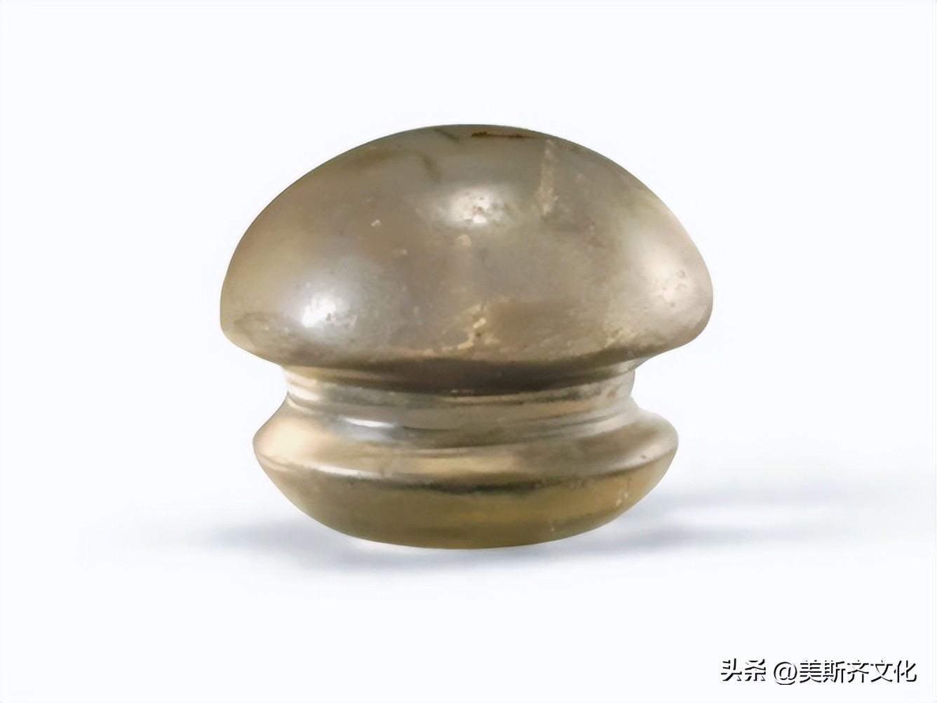 水晶的物理性质_水晶的疗愈效果_漩涡水晶有什么用