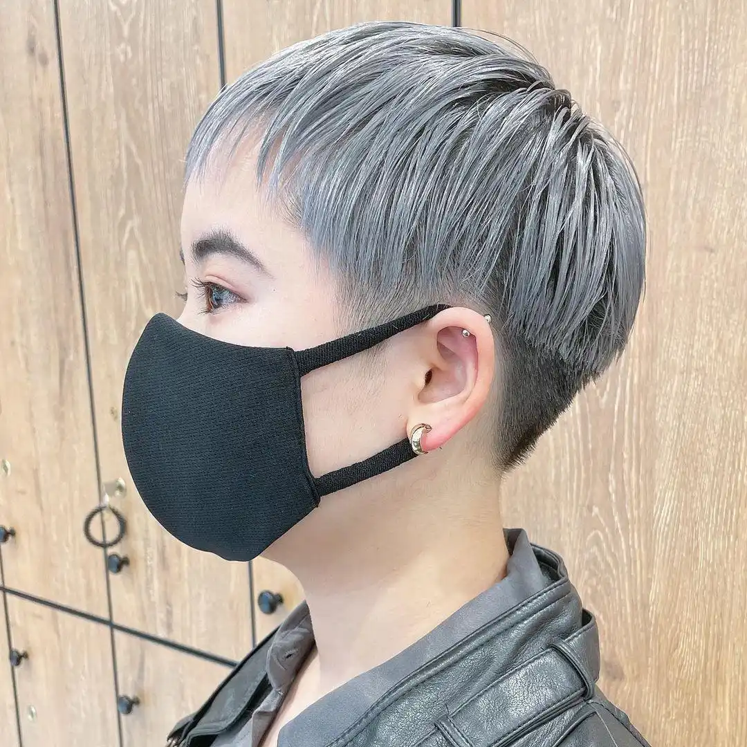 今年最流行女士发型_洋气瘦脸时尚发型推荐_春季流行女发24款