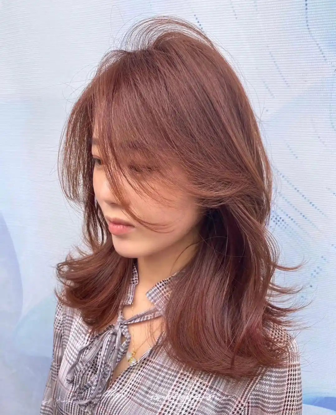 显白减龄女神发型_今年最流行女士发型_时尚女人发型