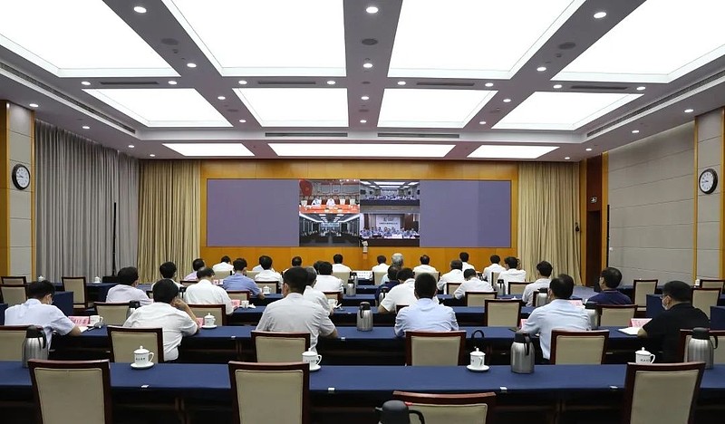 青岛炼化领导班子戴锭_中石化二级单位人事变动_中石油领导班子调整