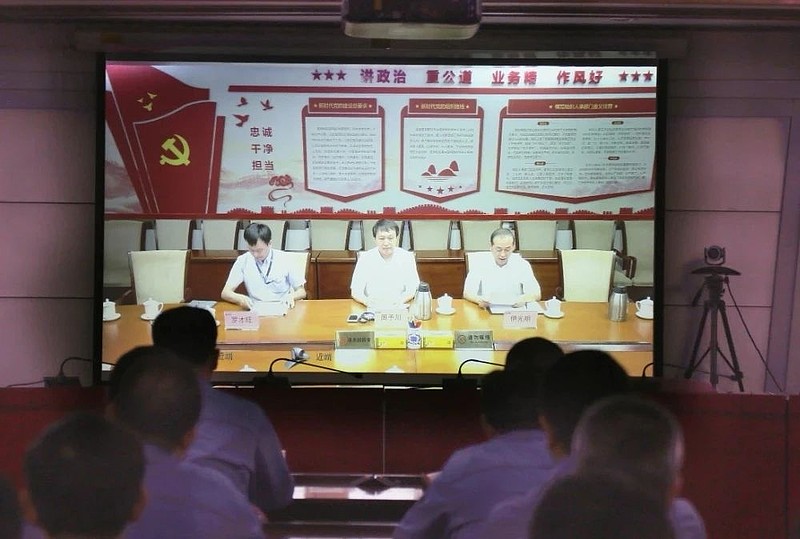 中石油领导班子调整_青岛炼化领导班子戴锭_中石化二级单位人事变动