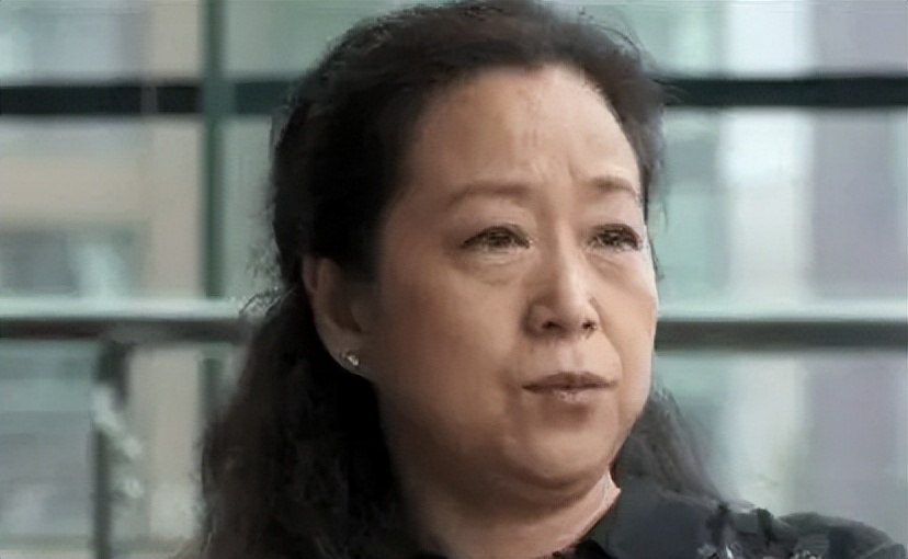 张国立与邓婕婚姻真相_演员张国立前妻_张国立前妻罗秀春