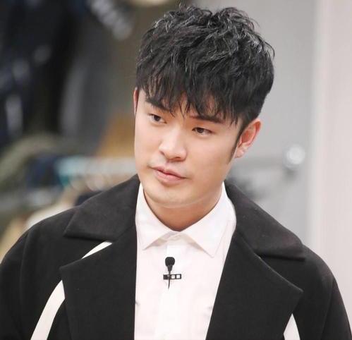 好男人张国立：与前妻离婚32年，我们仍旧是亲人