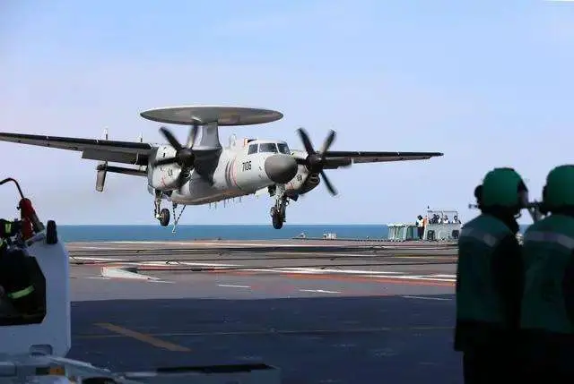 福建舰电磁弹射试验完成时间_福建舰上的“气泡”是什么_福建舰推迟公开原因分析