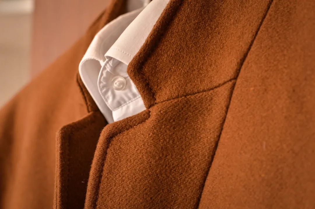 羽绒服清洗注意事项_羽绒服水洗方法_羽绒服机洗可能爆炸?这些年都穿错了