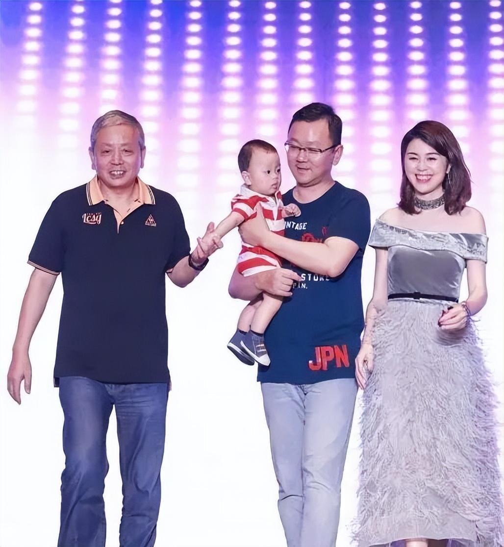 薛乐今日关注_薛乐主持生涯_今日关注薛乐离职原因